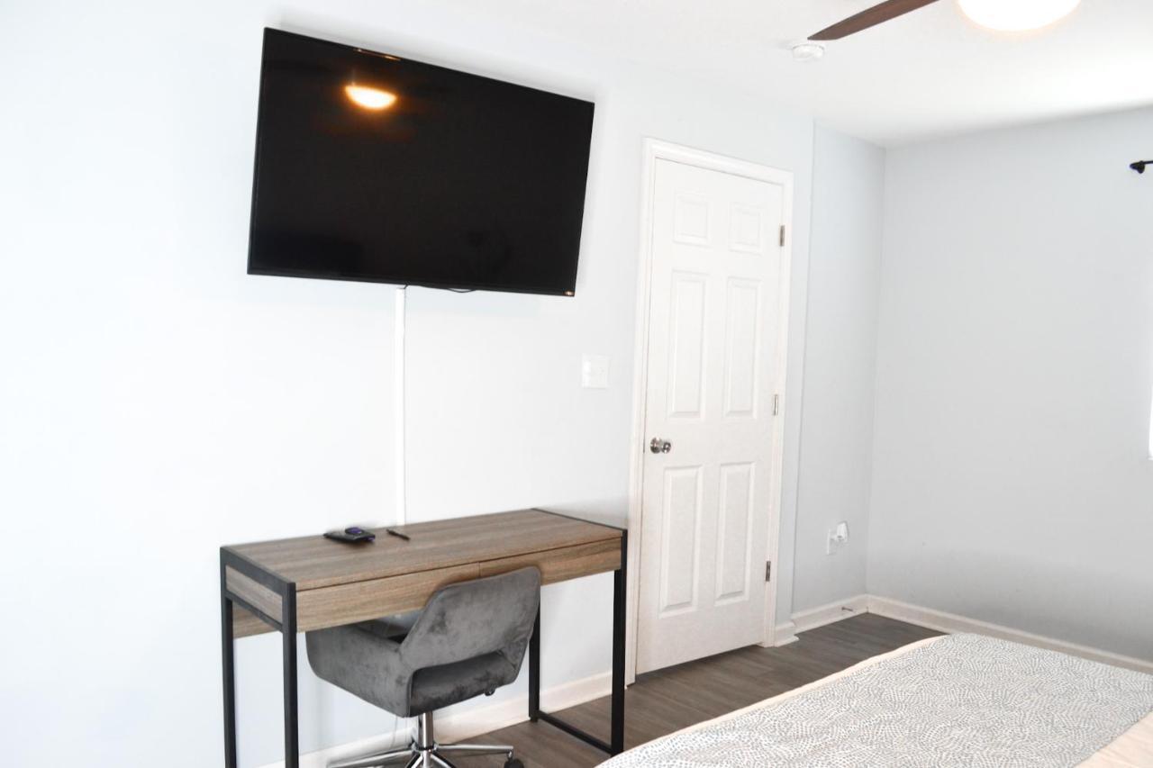 Convenient Atlanta Home Extérieur photo